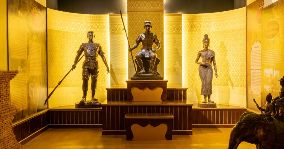 Sukhothai and Ayutthaya Zone 